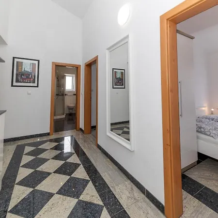 Apartman Kuca *