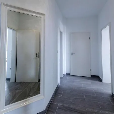 Kuca Apartman *